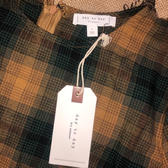 Day To Day Blu Pepper NWT! Darlah Green/Yellow Plaid Wrap Waist Tie Ruffle Dress - Picture 8 of 13